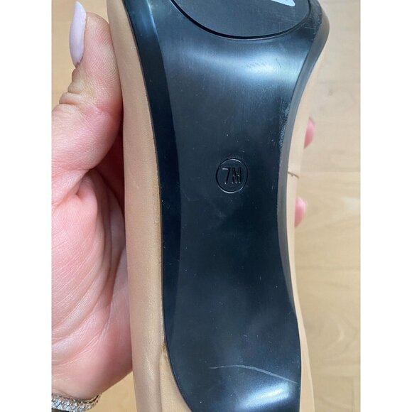 Calvin Klein BNWOT "Callia" pointed toe beige nude heel NEW - Picture 9 of 10